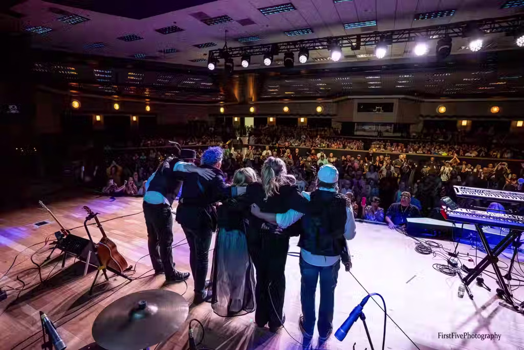 Group bow