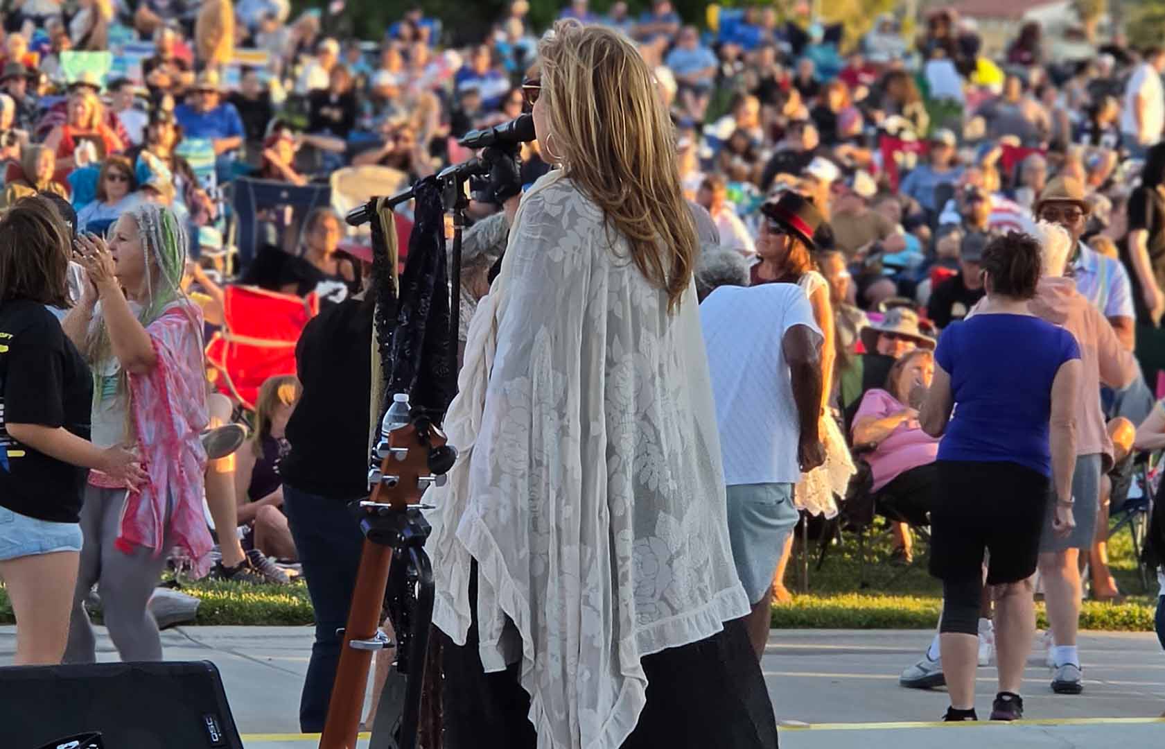 Lisa McCormick as Stevie Nicks Apple Valley summer Concert Series